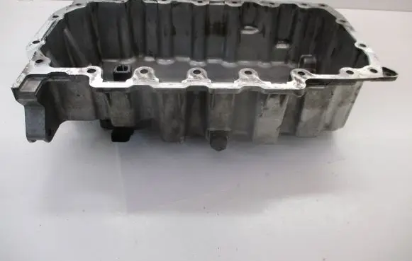 Audi A3 S3 8V Oil sump 04L103603C 03C907660G CUN