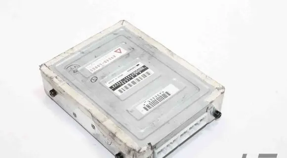 Lexus LS 460 - 600H ABS control unit/module 0794000711 8954150020