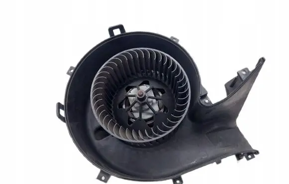 Opel Vectra C Front door blower motor 73421312U