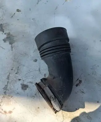 Mini One - Cooper Coupe R56 Air intake duct part 7563812