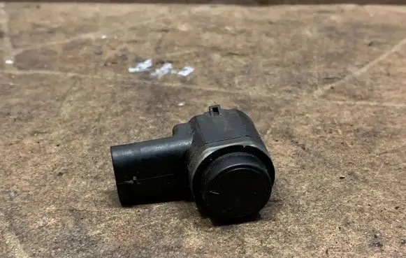 Audi A8 S8 D4 4H Parking PDC sensor 4H0919275