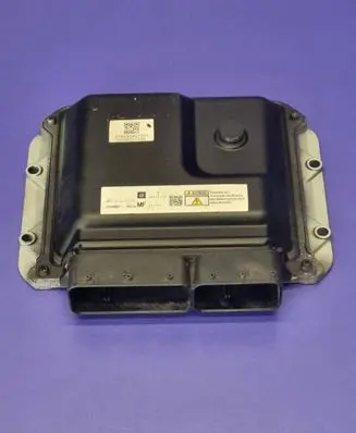 Opel Zafira B Engine control unit/module 55590118 2758008168