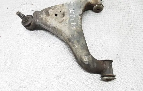 Volkswagen II LT Front lower control arm/wishbone