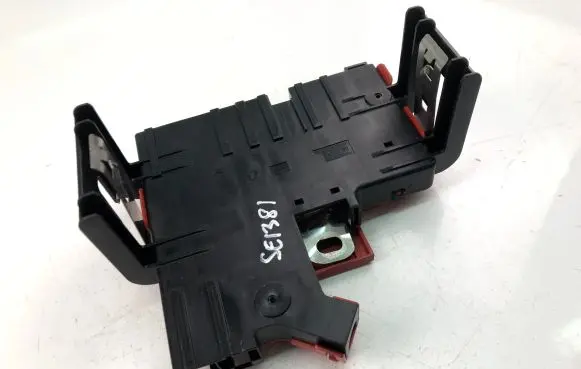 BMW 5 F10 F11 Fuse box set 9240490