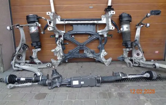 Porsche Cayenne (9PA) Front subframe 9Y14231055J