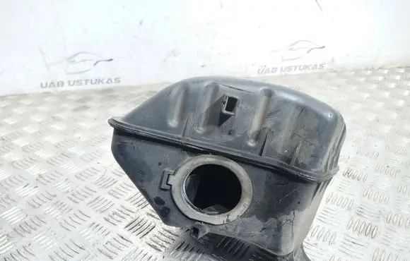 Chevrolet Captiva Other engine bay part