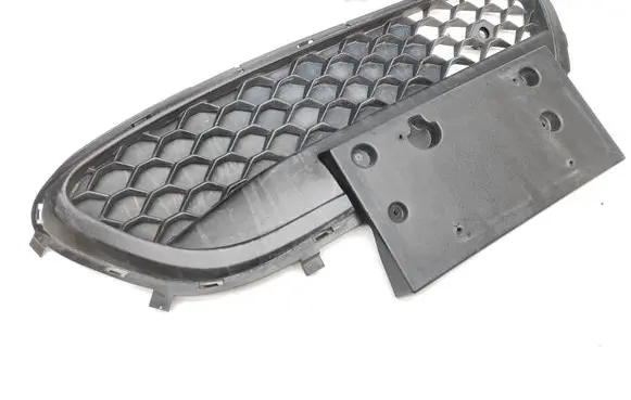 Alfa Romeo Stelvio Front bumper lower grill 156114916