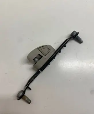 Chrysler Pacifica Seat belt adjustment rail 5LA64PD2AB 34199229BALY 141161A