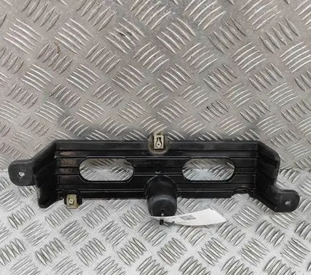BMW i4 Center/middle under tray cover 9477057