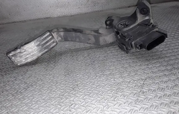Ford Connect Accelerator throttle pedal 7T119F836CC