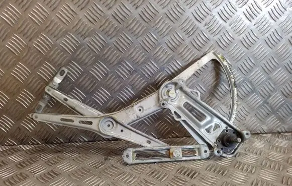 Opel Astra G Front door electric window regulator 90521869