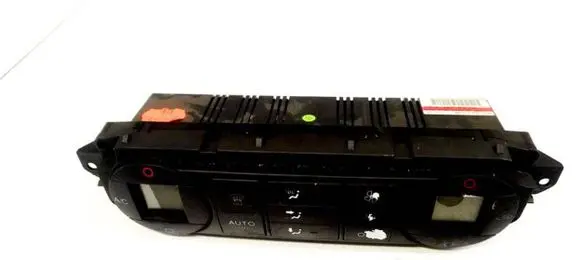 Ford Focus C-MAX Climate control unit 3M5T18C612AH