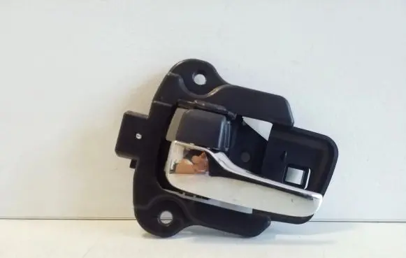 Mitsubishi Outlander Rear door interior handle MN105359
