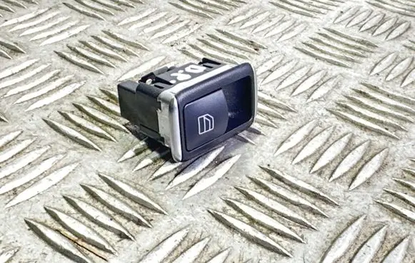Mercedes-Benz E W212 Electric window control switch A2049058102