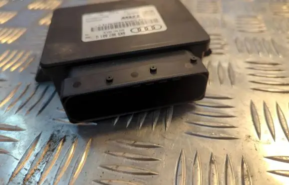 Audi A5 8T 8F Hand brake control module 8K0907801G A2C53355665