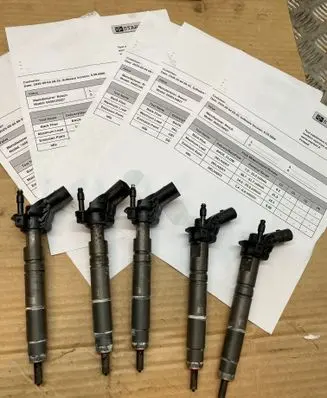 Mercedes-Benz CLS C219 Fuel injector A6420700587 0445115027