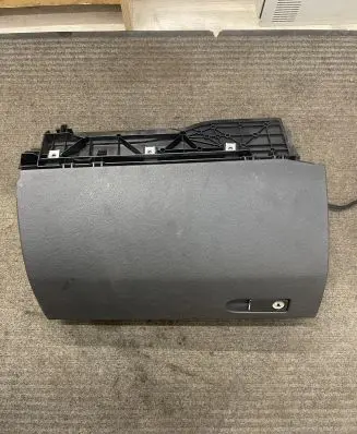 Mercedes-Benz E W212 Glove box A2126800291