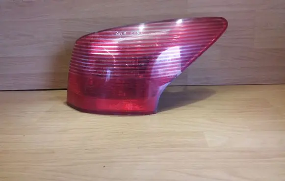 Peugeot 407 Rear/tail lights