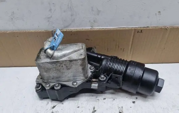 BMW 2 F44 Oil filter mounting bracket 1185812S01