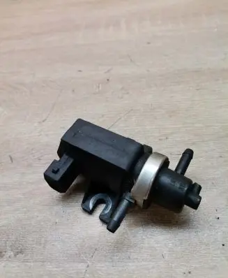 Valve vacuum