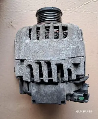 Citroen C4 II Generator/alternator 9818677980