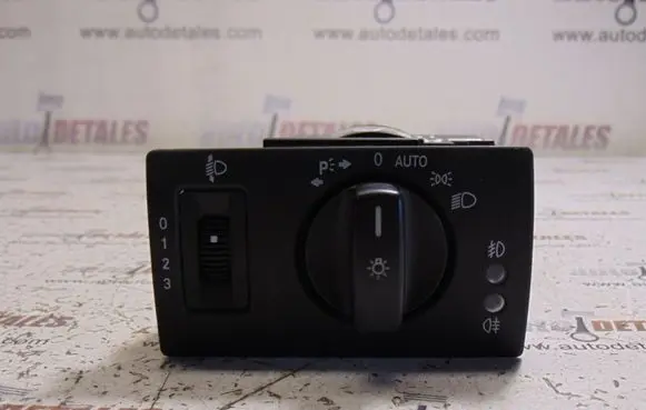 Mercedes-Benz A W169 Light switch A1695453004