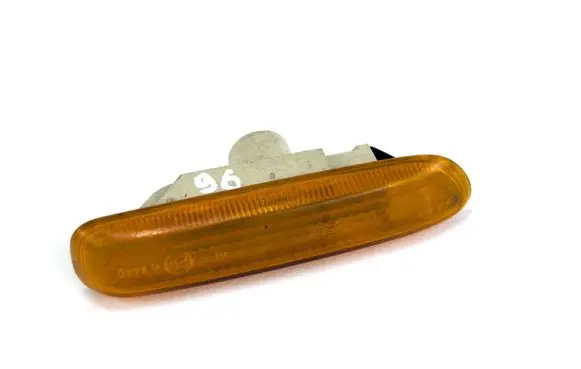 BMW 3 E46 Front fender indicator light 63138370719