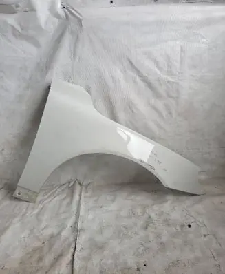 Volvo V70 Fender 