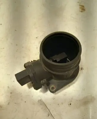 Volkswagen Sharan Mass air flow meter 0280217121 06A906461
