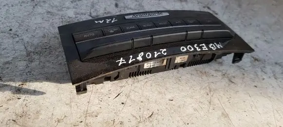 Mercedes-Benz E W212 Climate control unit 2129008811