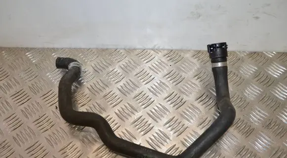 BMW 5 F10 F11 Engine coolant pipe/hose 9224372