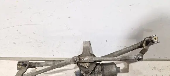 Skoda Fabia Mk1 (6Y) Front wiper linkage and motor 6q1955119