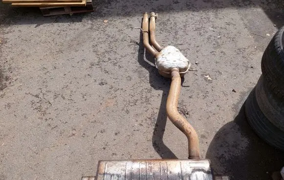 Audi Q7 4M Muffler/silencer 4M0253411H 4M0253601H