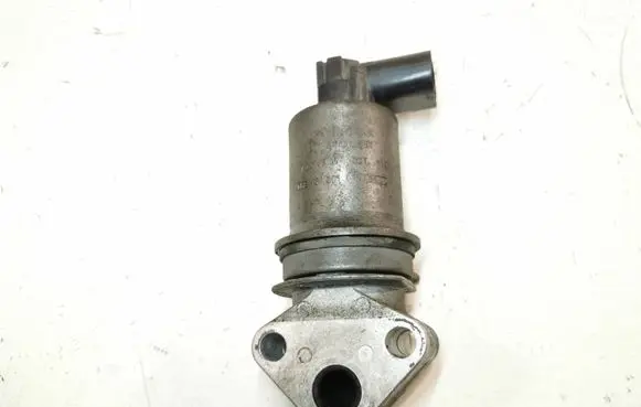 Audi A4 S4 B6 8E 8H EGR valve 06B131501 72278505
