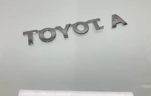 Toyota Hilux (AN10, AN20, AN30) Rear loading door model letters 