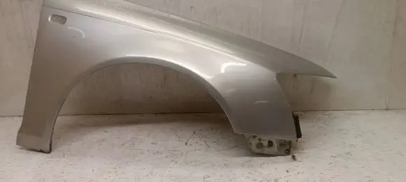 Audi A6 S6 C6 4F Fender