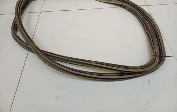 Opel Zafira A Trunk rubber seal (body) 