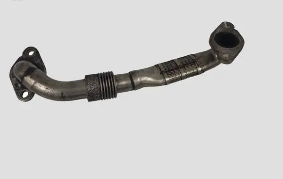 Skoda Octavia Mk2 (1Z) EGR valve line/pipe/hose 03G131