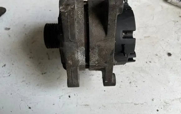 Citroen C5 Generator/alternator 9634475880 2542298A SG12S019