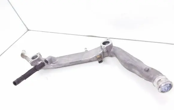 Subaru Forester SH Engine coolant pipe/hose SK462