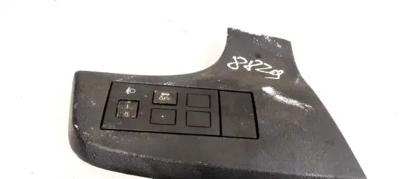 Mazda 2 Headlight level height control switch DR6155321 K3006