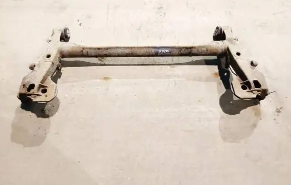Opel Astra H Rear subframe 