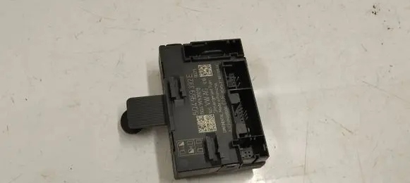 Skoda Octavia Mk3 (5E) Door control unit/module 5q4959392e
