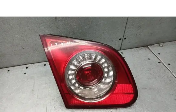 Volkswagen PASSAT B6 Rear/tail lights
