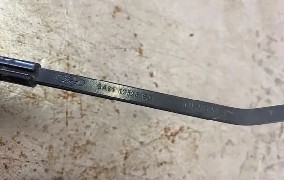 Ford Fiesta Front wiper blade arm 8A61-17526-BD
