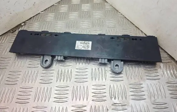 Mercedes-Benz S W221 Aerial antenna amplifier A2218200289