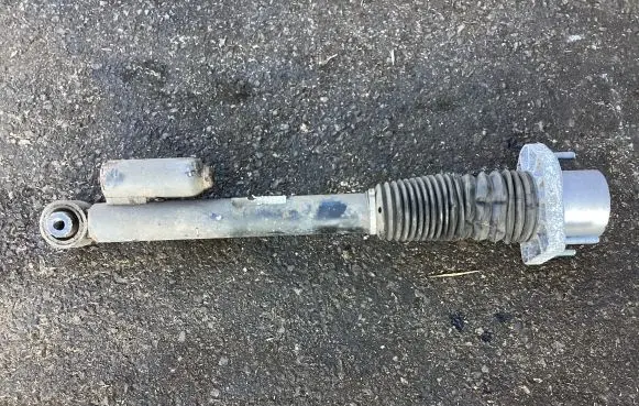 Land Rover Range Rover L405 Rear shock absorber/damper