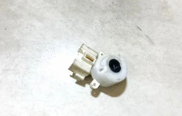 Toyota RAV 4 (XA30) Ignition lock contact 0550v06 055-0v06