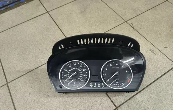 BMW X5M E70 Speedometer (instrument cluster) 6976284