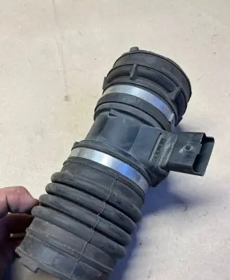 Peugeot 807 Mass air flow meter 9628336380 5WK9623 31876452